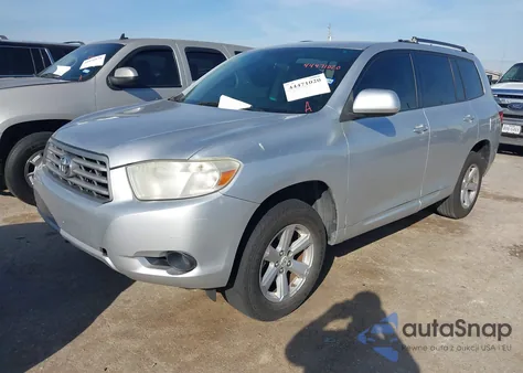 2010 Toyota Highlander Base V6 z USA, uszkodzony, nr VIN 5TDZK3EH4AS001359